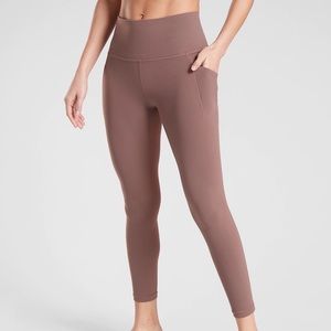 Athleta Salutation Stash Pocket II 7/8 Tight in Powervita